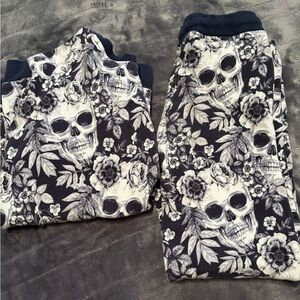 Skull and Floral Print Joggers bamboo Bums & Roses size: 7/8